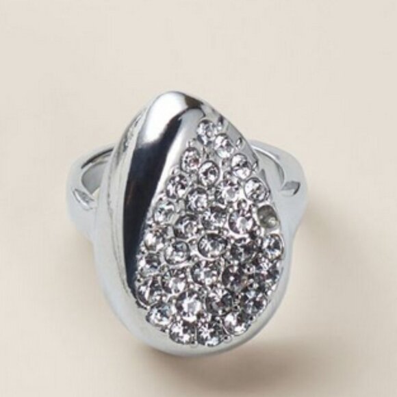 Dazzling Silver Ring with Crystal Detailing 10 - Picture 1 of 5